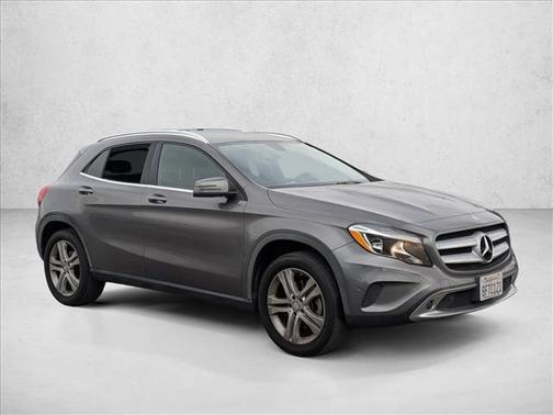 2015 Mercedes-Benz GLA-Class 4MATIC