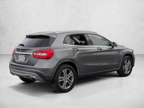 2015 Mercedes-Benz GLA-Class 4MATIC