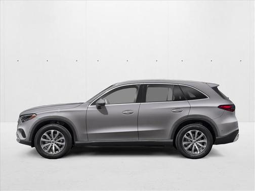 MANUFAKTUR Alpine Grey 2026 Mercedes-Benz GLC 300 Base