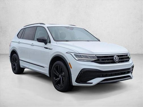 Opal White Pearl 2023 Volkswagen Tiguan 2.0T SE R-Line Black 4MOTION