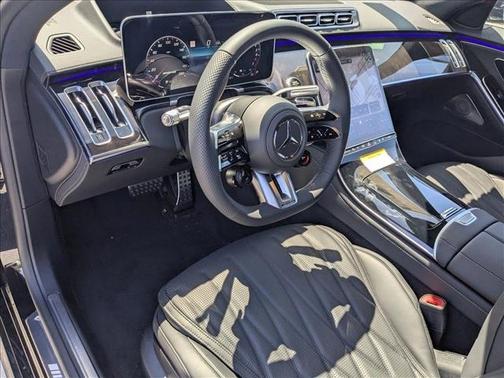 Obsidian Black Metallic 2026 Mercedes-Benz AMG S 63 E 4MATIC