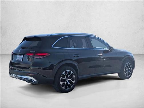 2025 Mercedes-Benz GLC 350e Base