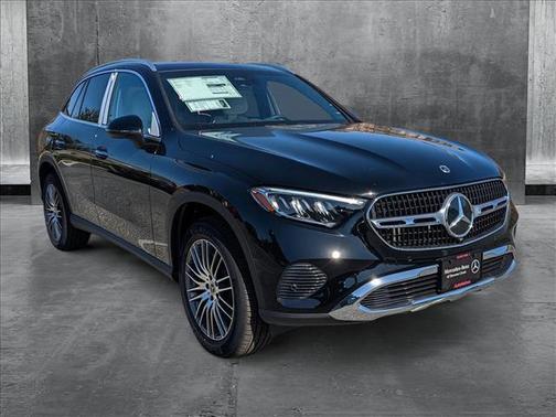 2025 Mercedes-Benz GLC 300 4MATIC