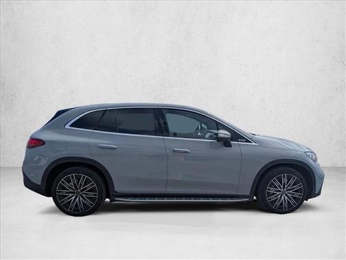 MANUFAKTUR Alpine Grey 2023 Mercedes-Benz EQE 350 4MATIC