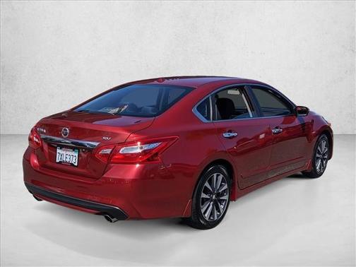 Cayenne Red 2017 Nissan Altima 2.5 SV