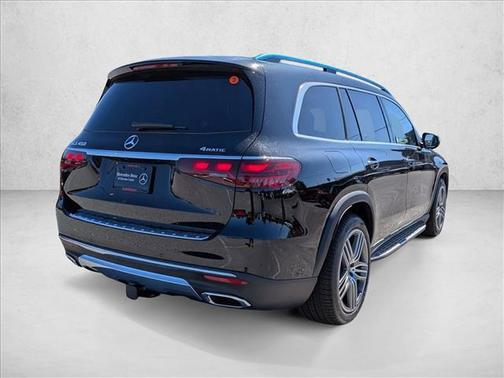 2026 Mercedes-Benz GLS 450 4MATIC