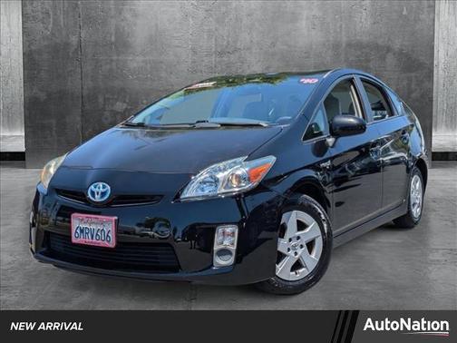 2010 Toyota Prius III