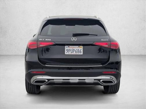 2025 Mercedes-Benz GLC 300 4MATIC