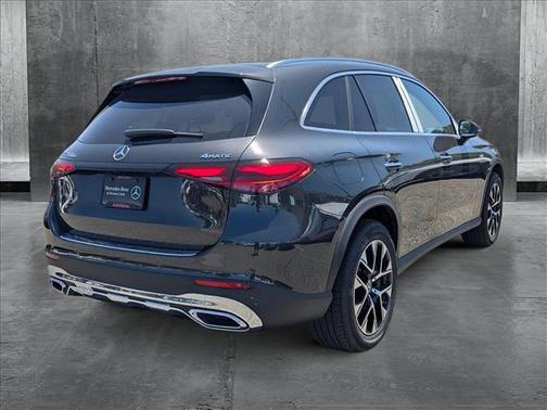 2025 Mercedes-Benz GLC 350e Base