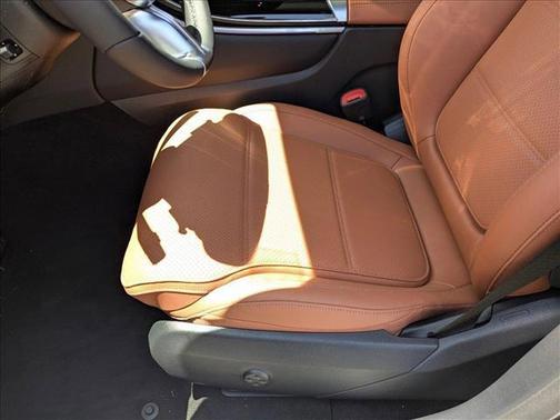 2025 Mercedes-Benz GLC 350e Base
