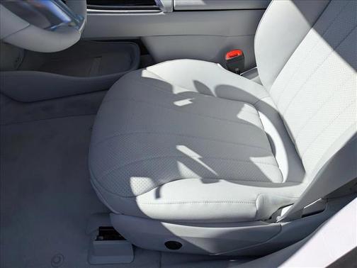 2026 Mercedes-Benz EQE 320+ EQE 320+