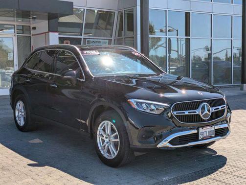 2025 Mercedes-Benz GLC 300 Base