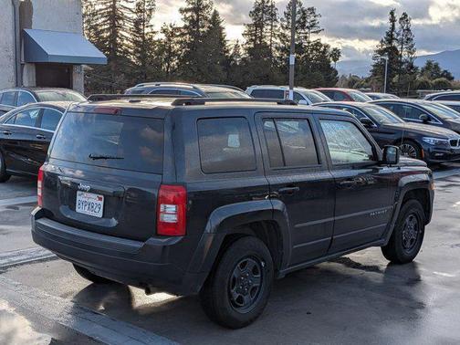 2016 Jeep Patriot Sport