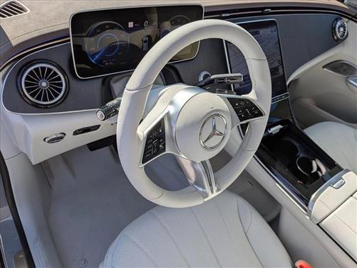 2026 Mercedes-Benz EQE 320 EQE 320