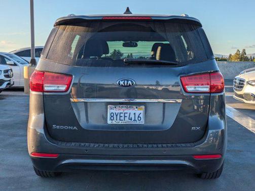2018 Kia Sedona SX