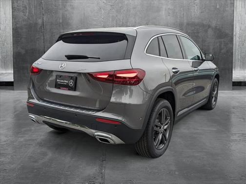 2025 Mercedes-Benz GLA 250 Base
