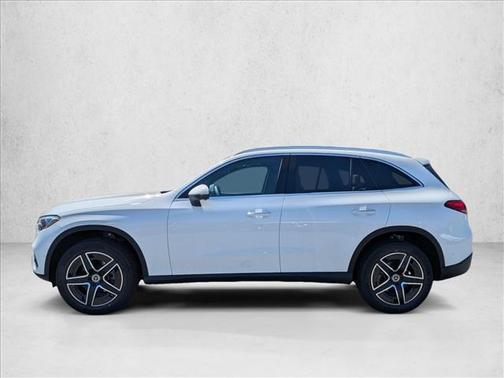 Polar White 2026 Mercedes-Benz GLC 300 4MATIC