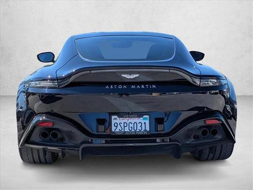 Black 2022 Aston Martin Vantage Coupe