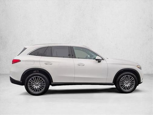 2026 Mercedes-Benz GLC 300 Base