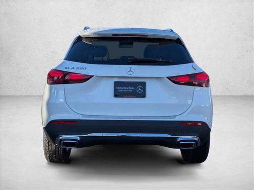 Polar White 2026 Mercedes-Benz GLA 250 4MATIC