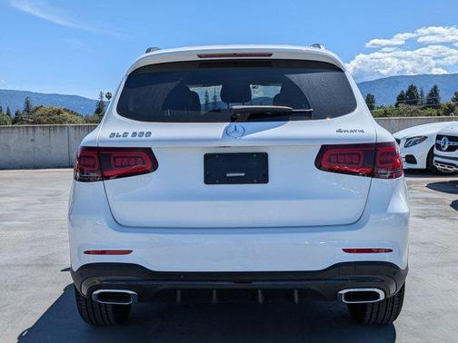 Polar White 2022 Mercedes-Benz GLC 300 4MATIC