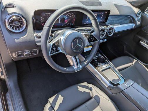2025 Mercedes-Benz GLB 250 Base
