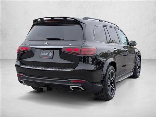 2026 Mercedes-Benz GLS 450 4MATIC