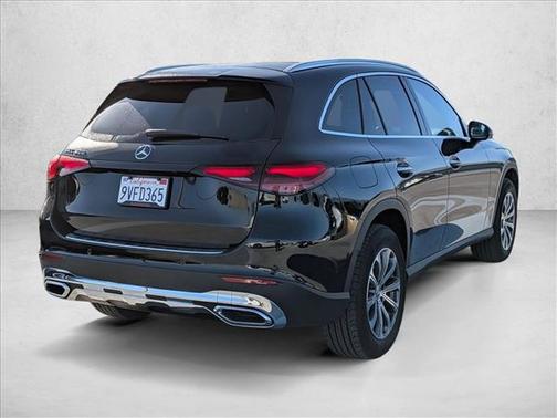 2026 Mercedes-Benz GLC 300 Base