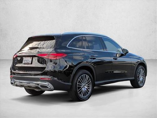 2025 Mercedes-Benz GLC 300 Base