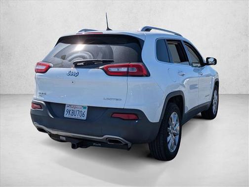 Bright White Clearcoat 2016 Jeep Cherokee Limited