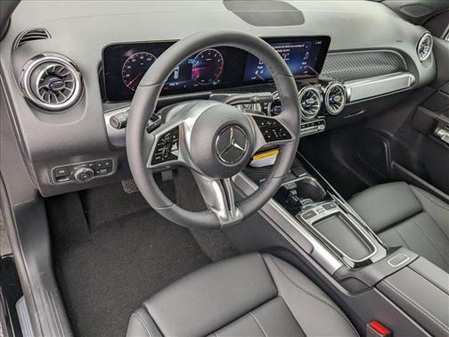 2025 Mercedes-Benz GLB 250 Base