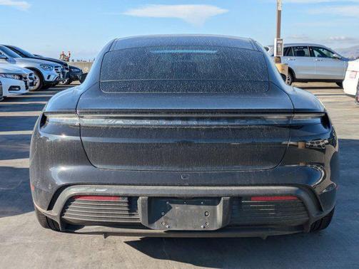 2022 Porsche Taycan 4S