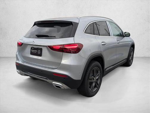 2025 Mercedes-Benz GLA 250 4MATIC