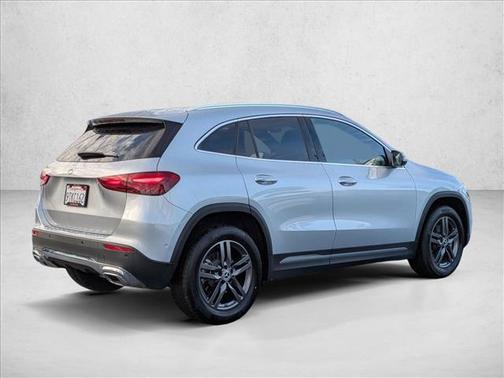 2025 Mercedes-Benz GLA 250 4MATIC