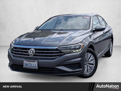 Platinum Gray Metallic 2019 Volkswagen Jetta 1.4T S