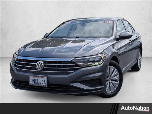 Platinum Gray Metallic 2019 Volkswagen Jetta 1.4T S