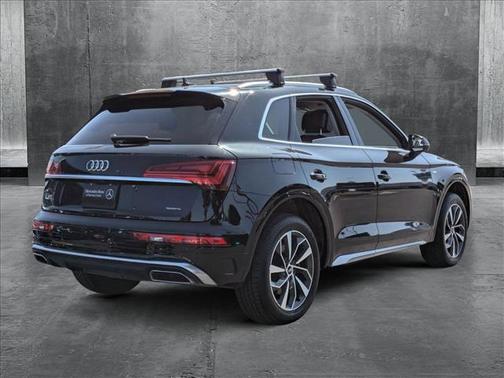 2023 Audi Q5 45 S line Premium Plus