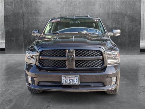 2017 RAM 1500 Night Regular Cab 4x2 6'4' Box