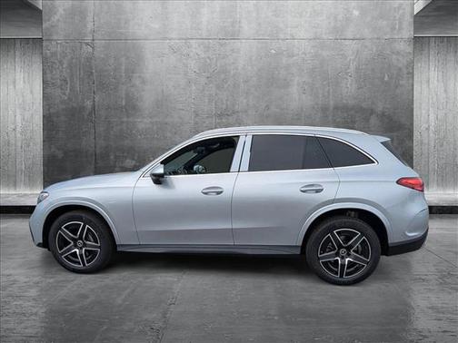 2025 Mercedes-Benz GLC 300 4MATIC
