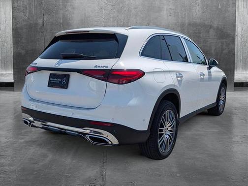 2025 Mercedes-Benz GLC 300 4MATIC