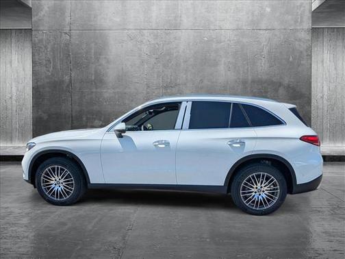 2025 Mercedes-Benz GLC 300 4MATIC