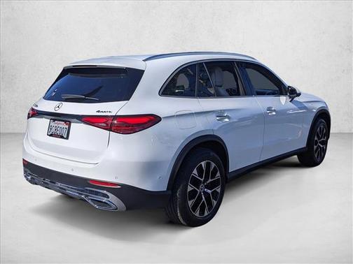 2025 Mercedes-Benz GLC 350e Base