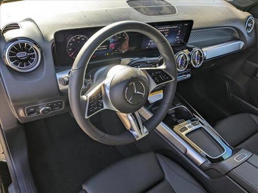 2025 Mercedes-Benz GLB 250 Base