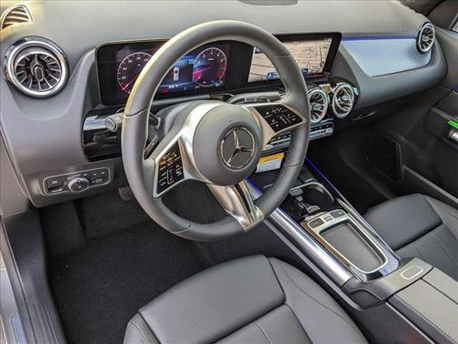 2025 Mercedes-Benz GLA 250 Base