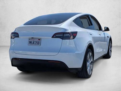 2024 Tesla Model Y Long Range Dual Motor All-Wheel Drive