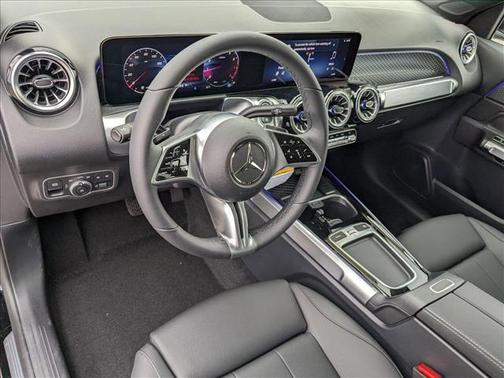 2025 Mercedes-Benz GLB 250 Base