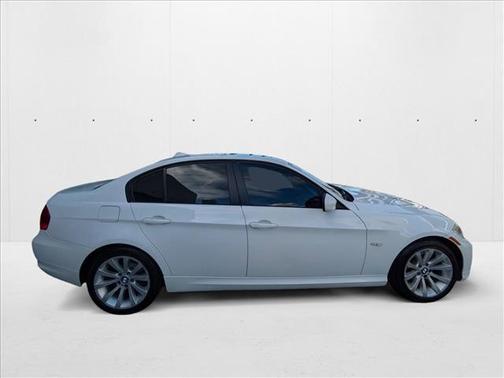 2011 BMW 328 328i