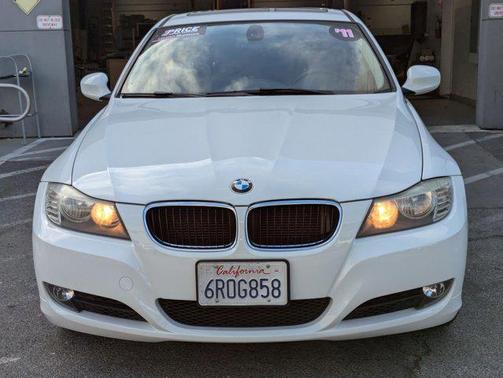 2011 BMW 328 328i