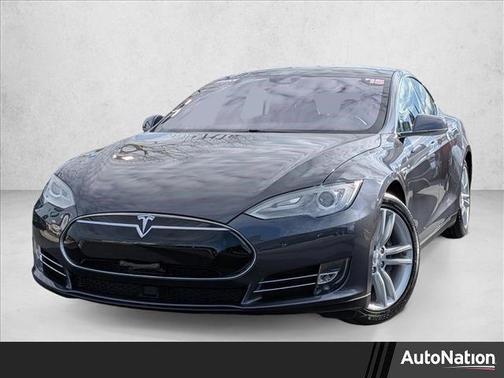 2015 Tesla Model S 70D