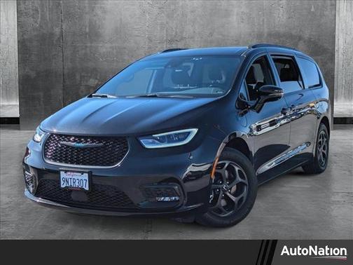 2021 Chrysler Pacifica Hybrid Limited